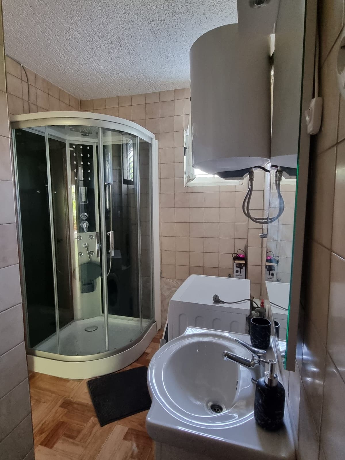 Practical bathroom